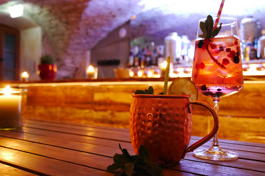 Mankei Bar im Gewölbekeller
