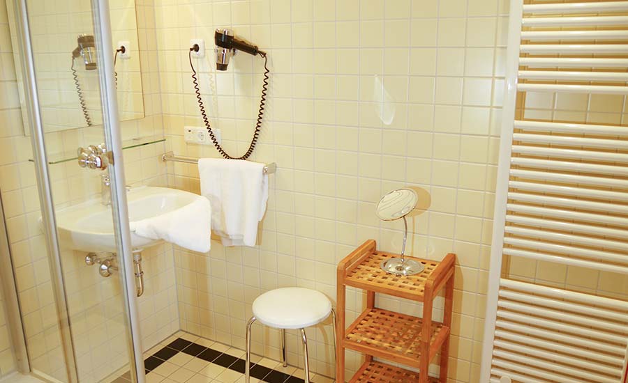 Zimmer 11, Max Liebermann, Doppelzimmer (Zustellbett möglich)