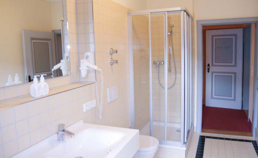 Zimmer 14, Anton Braith, Junior Suite