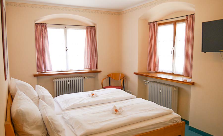 Zimer 20, Wilhelm Leibl, Doppelzimmer