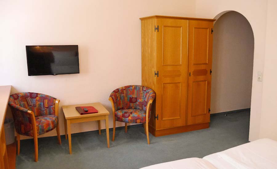 Zimmer 21, Eduard Schleich, Doppelzimmer