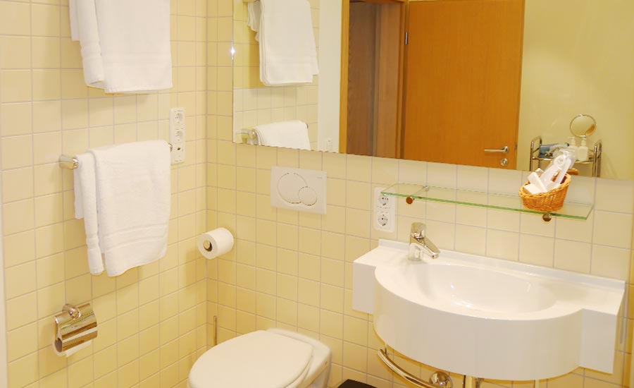 Zimmer 4, Karl Kaspar, Doppelzimmer mit Zustellbett