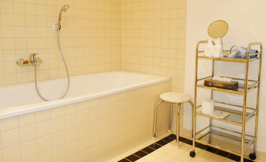 Zimmer 4, Karl Kaspar, Doppelzimmer mit Zustellbett